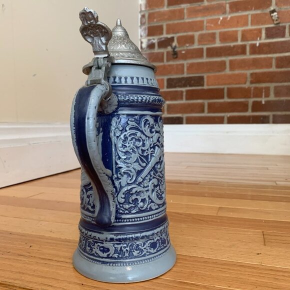 Vintage German Beer Stein Handgemalt with Pewter Lid - Picture 9 of 15